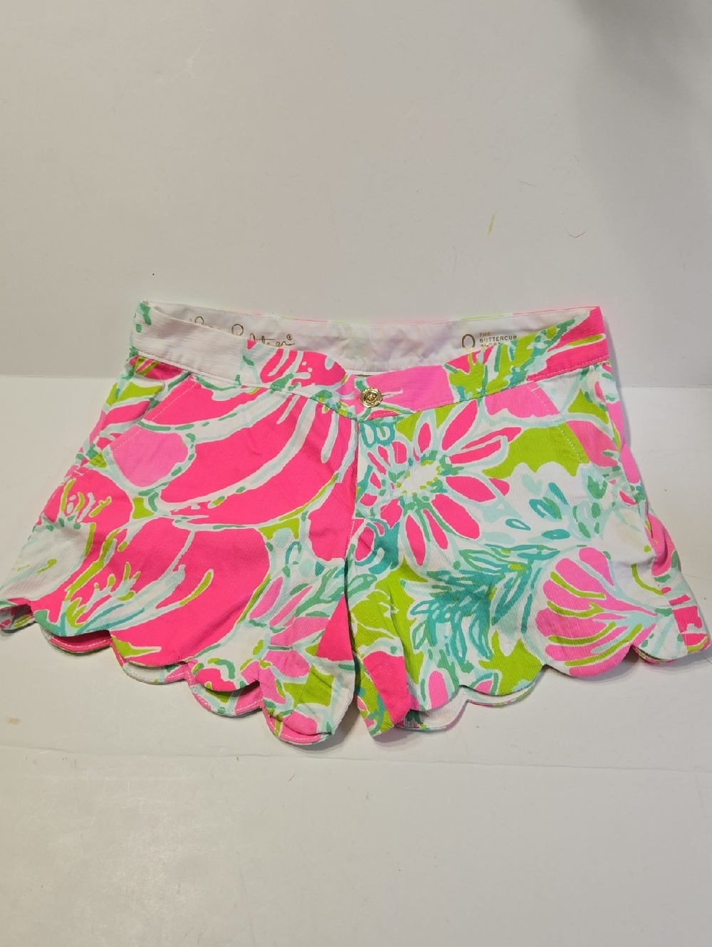 Lily Pulitzer Women's Buttercup Scalloped Floral Print Shorts 100% Cotton